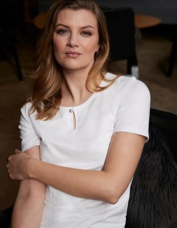 Dames blouse boothals  "Nice" korte mouw