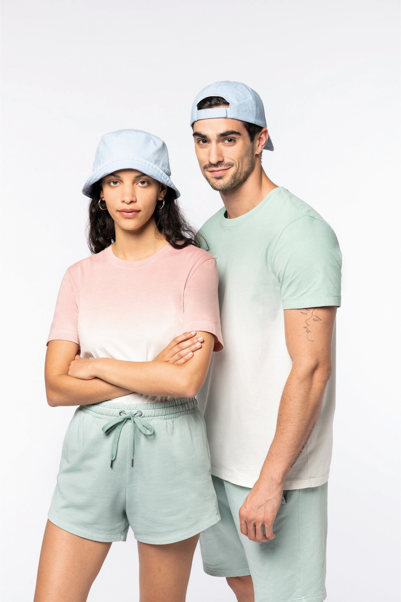 Unisex t-shirt Dip Dye 100% bio katoen - in 4 kleuren