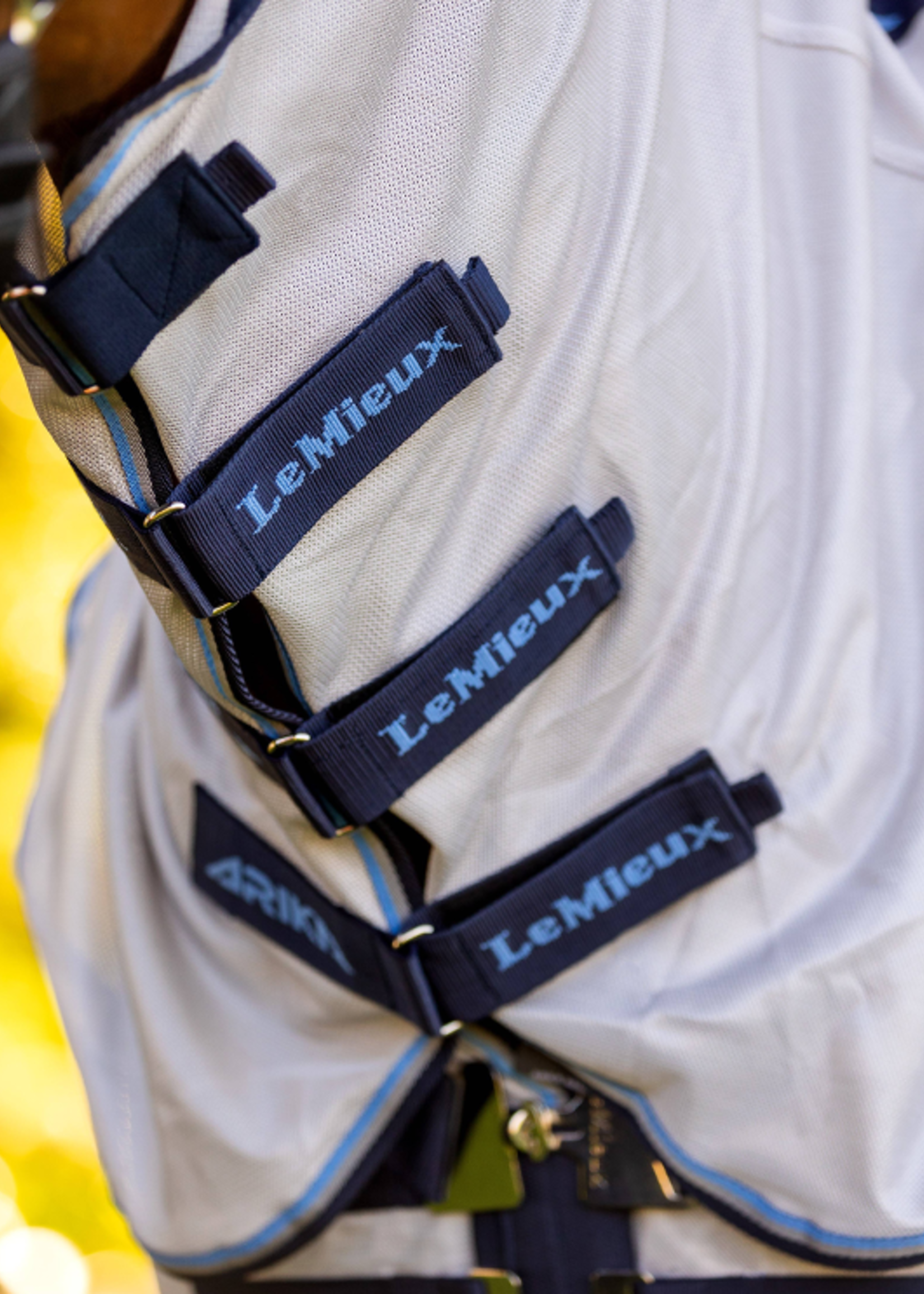 LeMieux Lemieux Arika Armour-Tek M Afneenbare Hals Vliegen  Deken