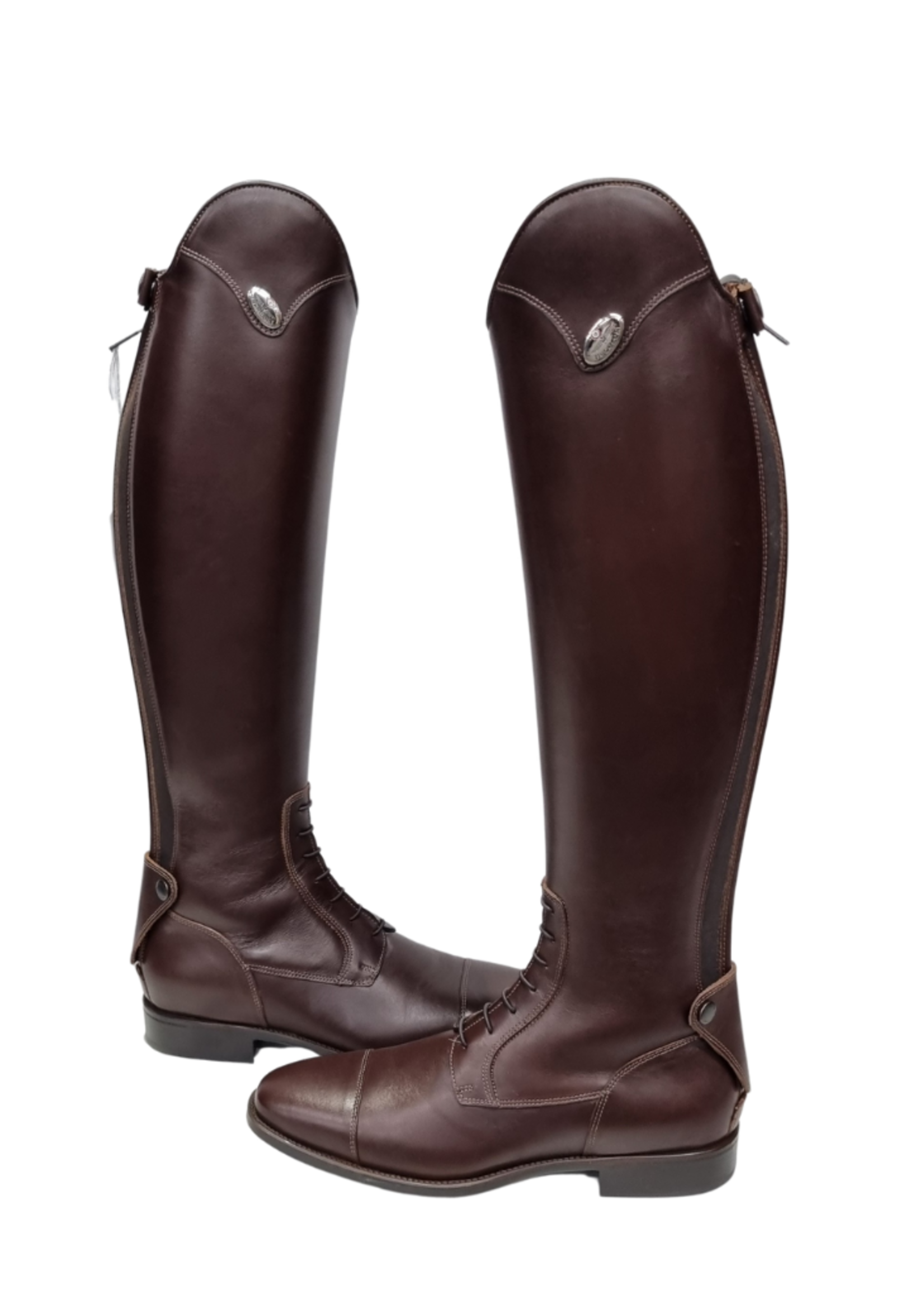 De Niro De Niro Leccese  02  Smooth Bruin