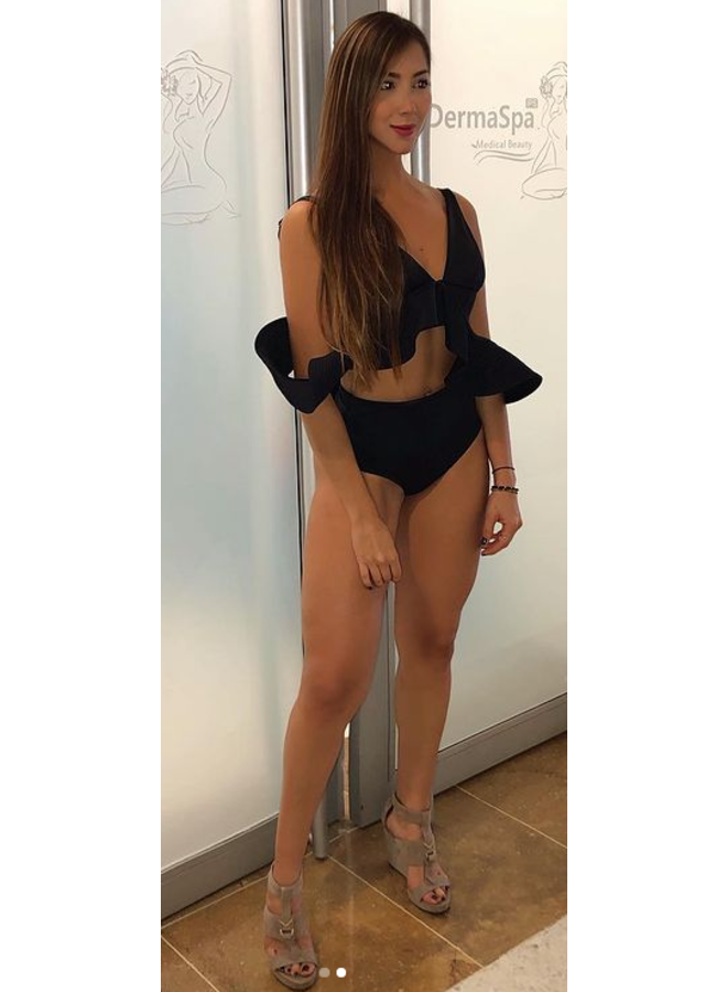 Zwarte bikini top  met ruffles