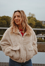 Veste Vamatia