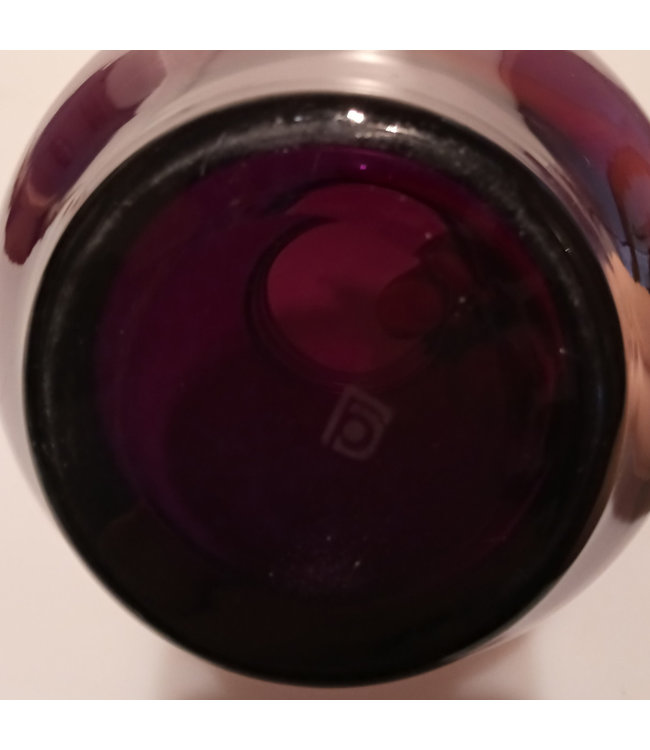 Waterstel Aubergine 1934