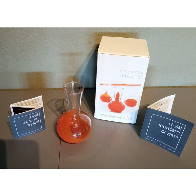 Siem van der Marel - Oranjevaasje Juliana 100 jaar (2009)