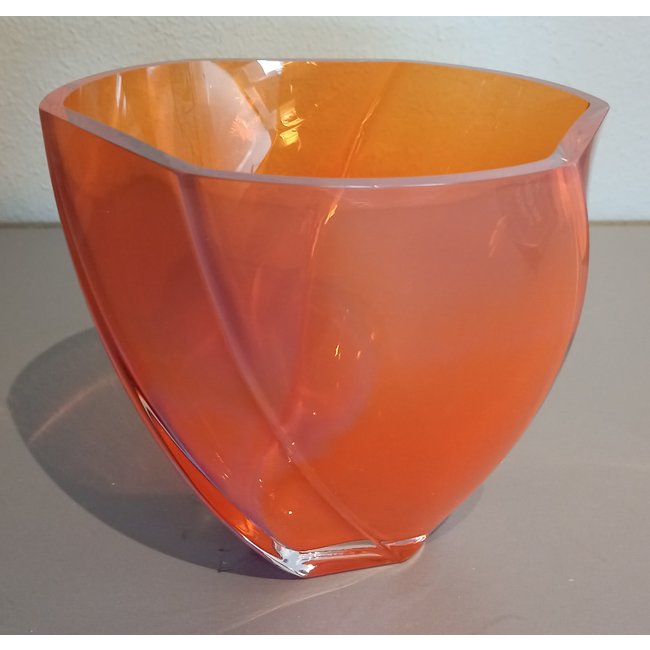 Oranje-Vase 75 Jahre Freiheit