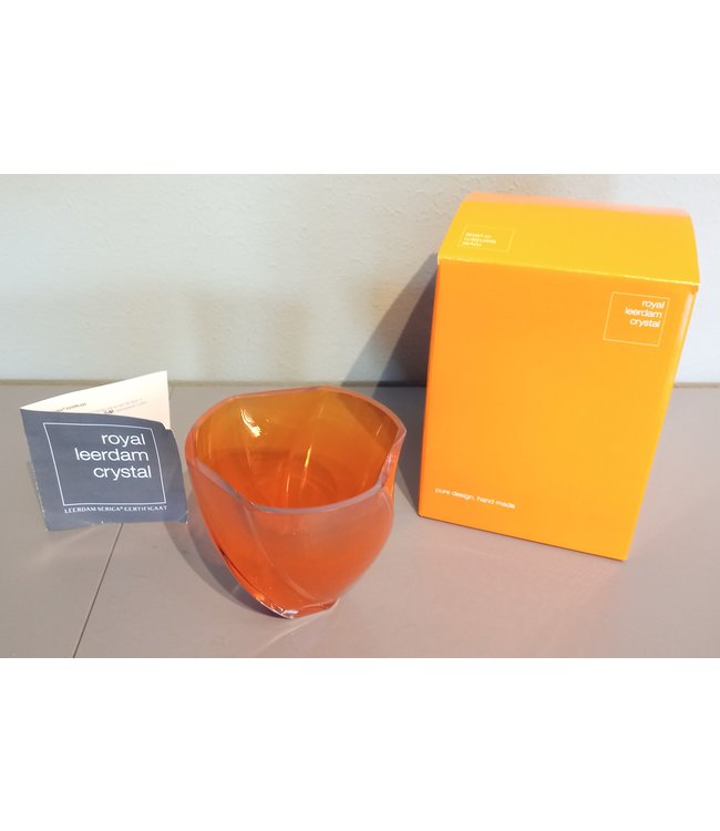 Oranje-Vase 75 Jahre Freiheit