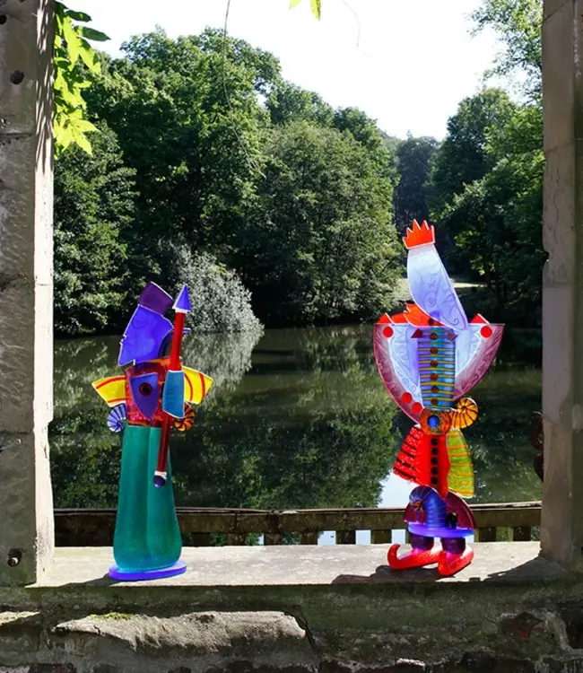 Borowski art object Guard