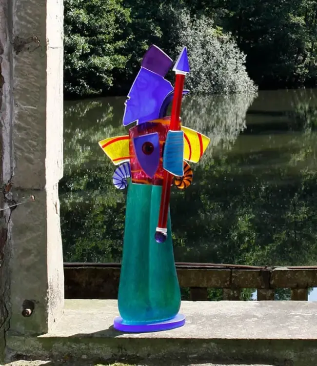 Borowski art object Guard