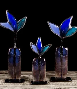 Glass Studio Habrat Habrat - Wiesenblume schwarz/blau Glass Studio Habrat Habrat - Wiesenblume schwarz/blau