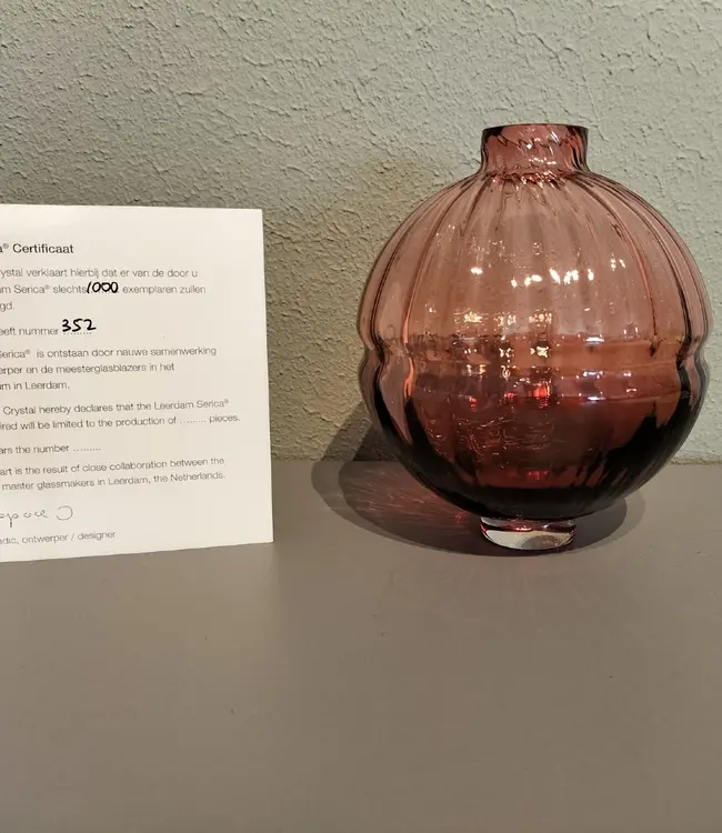 Jelena Popadic - KLEIN - Oranje-Vase (2005)