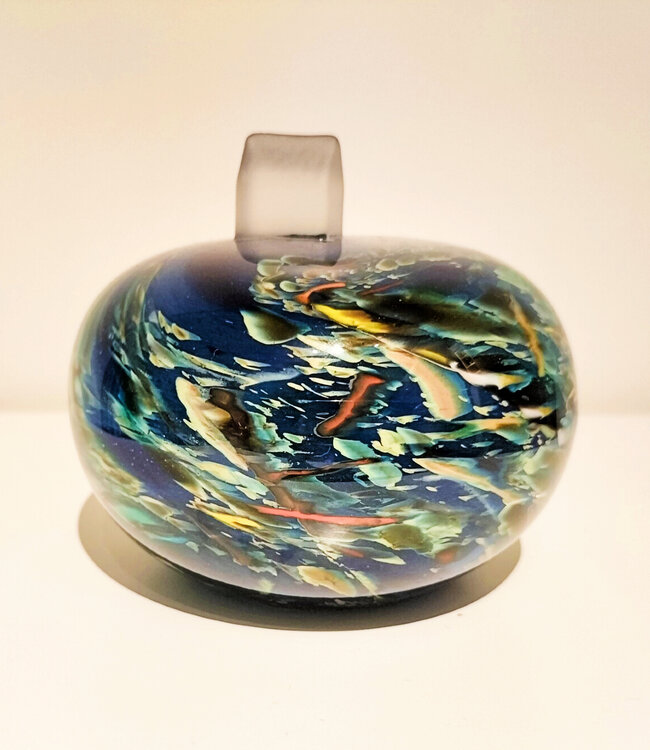 Kosta Boda Earth sculpture