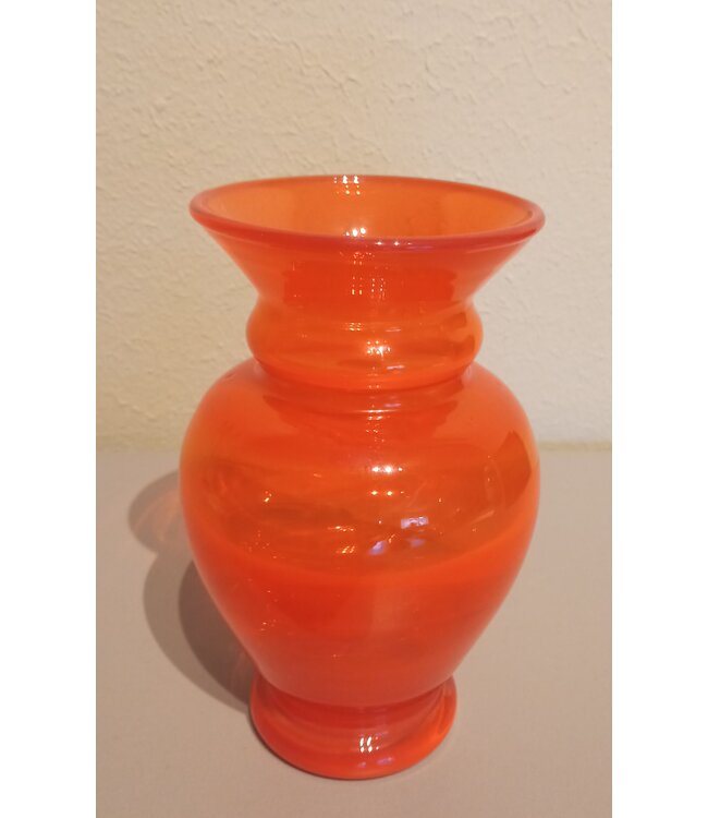 Oranje-Vase - Amalia 18  2021