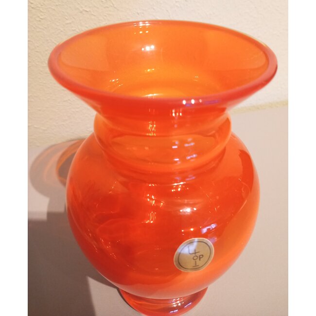 Oranje-Vase - Amalia 18  2021