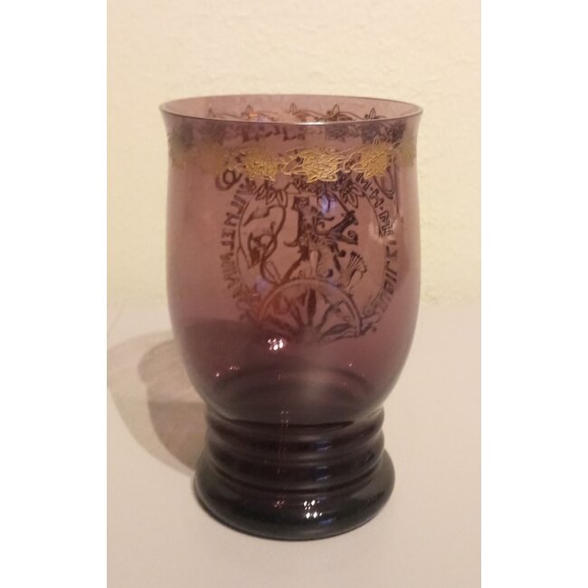 Andries Copier - Wilhelmina beker paars 1923