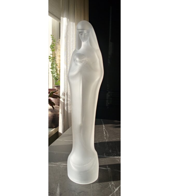 Madonna S. Uiterwaal