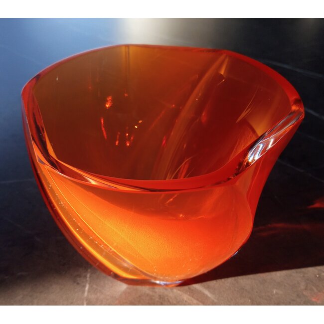 Oranje-Vase 75 Jahre Freiheit