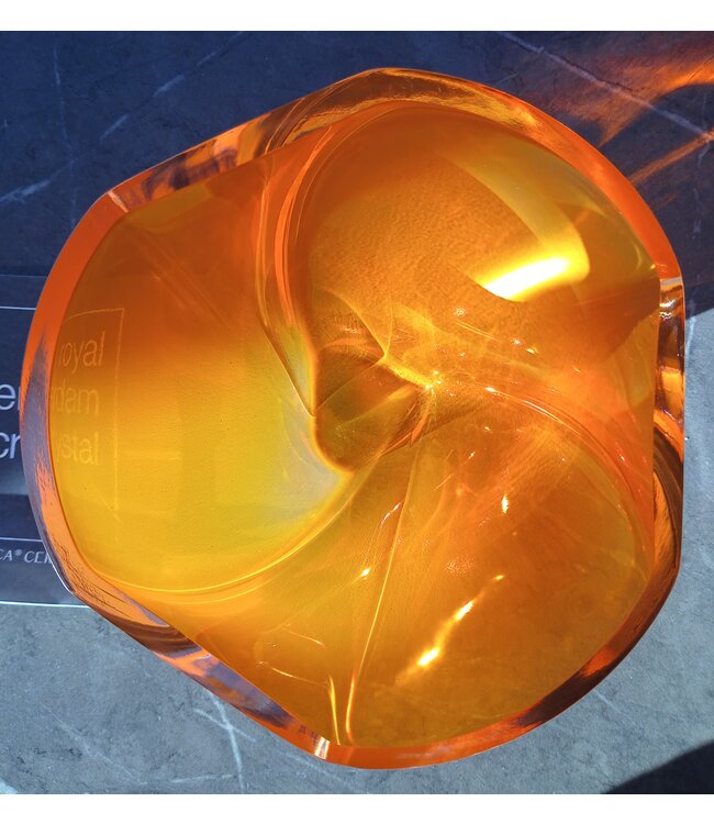 Oranje-Vase 75 Jahre Freiheit