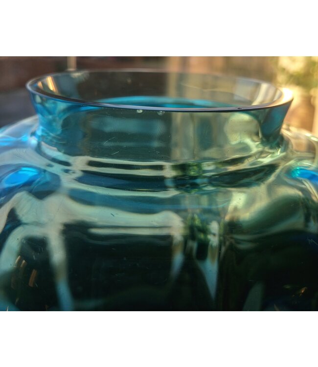 Kristalunie Maastricht - Vaas Alcyon blauw 1933