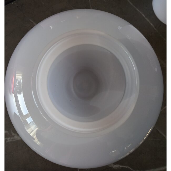 Floris Meydam Serica - Vaas bolvormig grijs en wit 1983