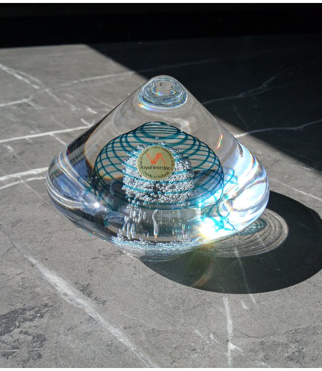 Leerdam glas object met spiraal 1990