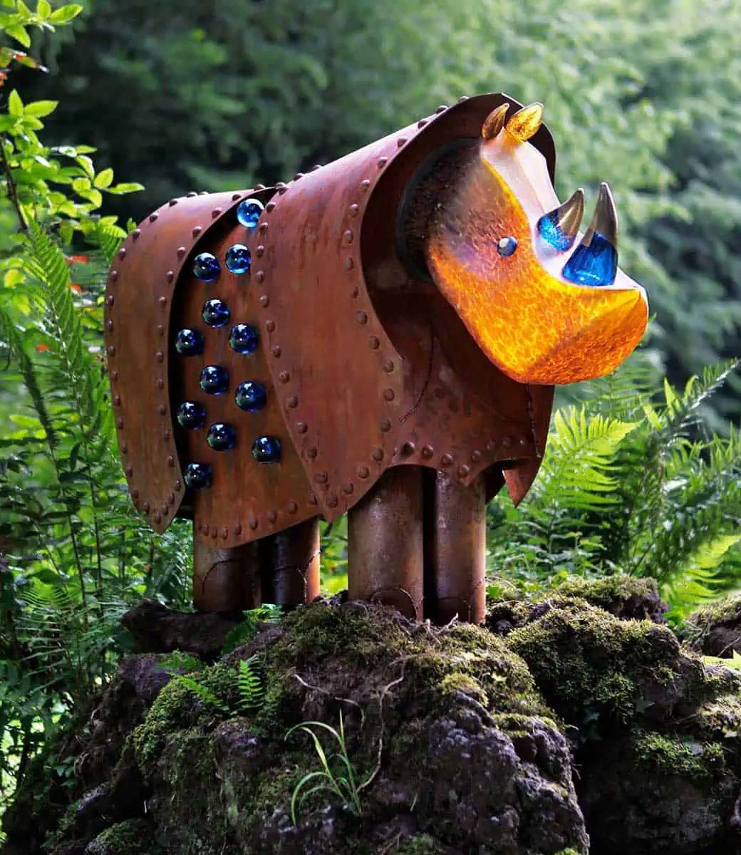 Borowski tuinbeeld lamp Rhino | Borowski Glass Studio - Glaskunst Art