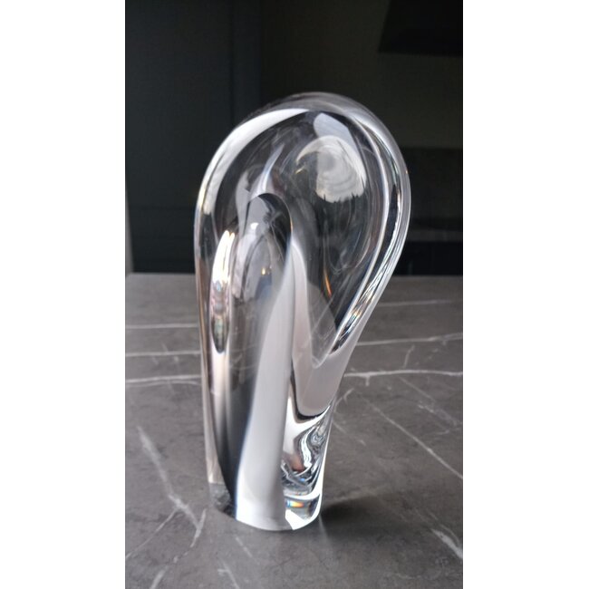 Leerdam glaskunst van meesterglasblazer Arie van Loopik