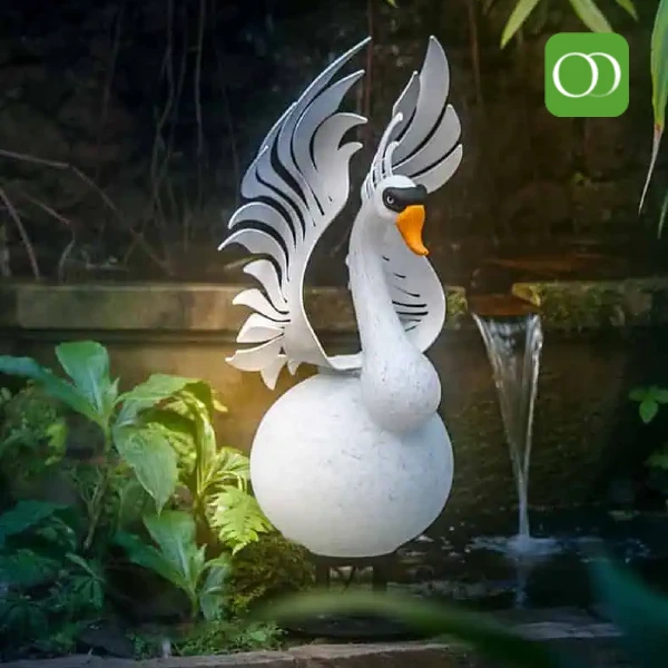 Borowski Outdoor Objects - Unieke tuinlampen en beelden