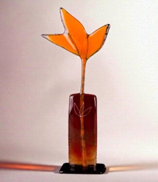 Glass Studio Habrat Habrat – Glas-Wiesenblume orange, 32 cm