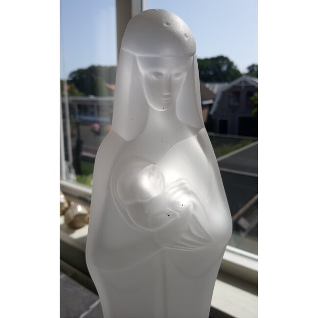 Madonna S. Uiterwaal