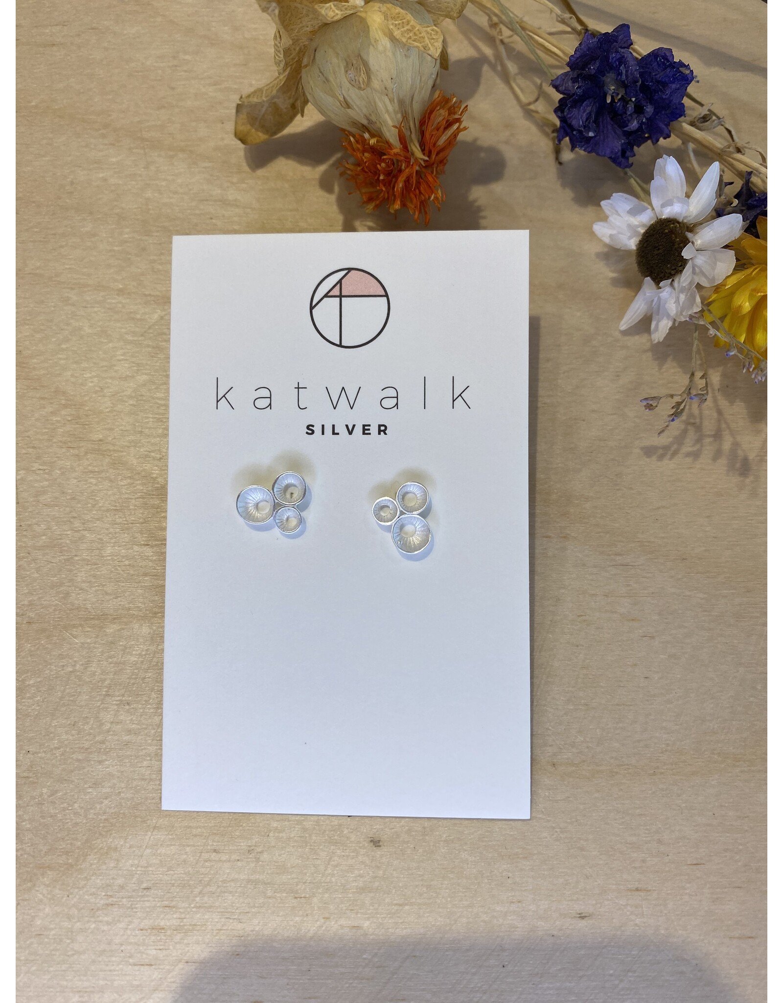 Studs trio schelp zilver