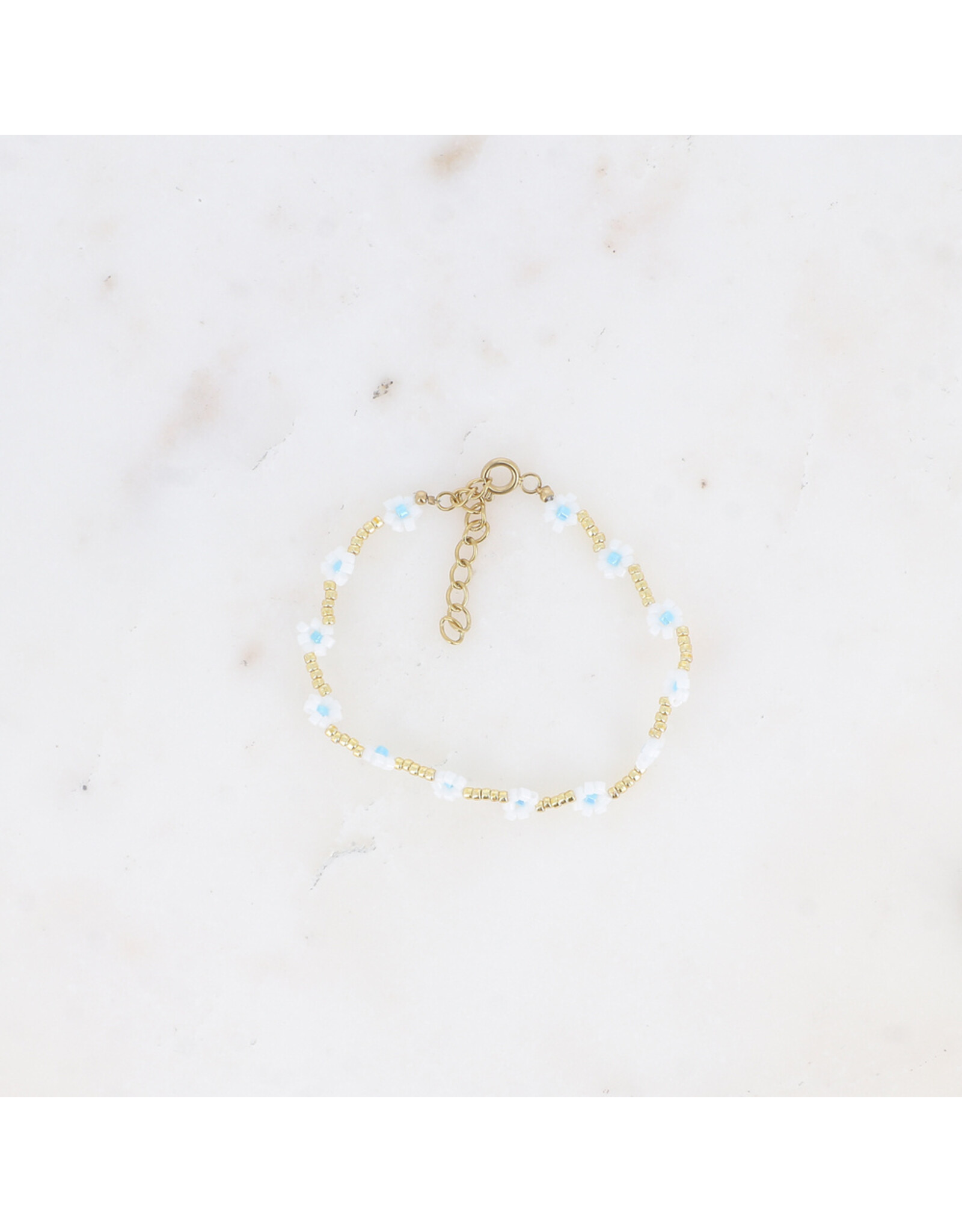 Armband bloemetjes lightblue