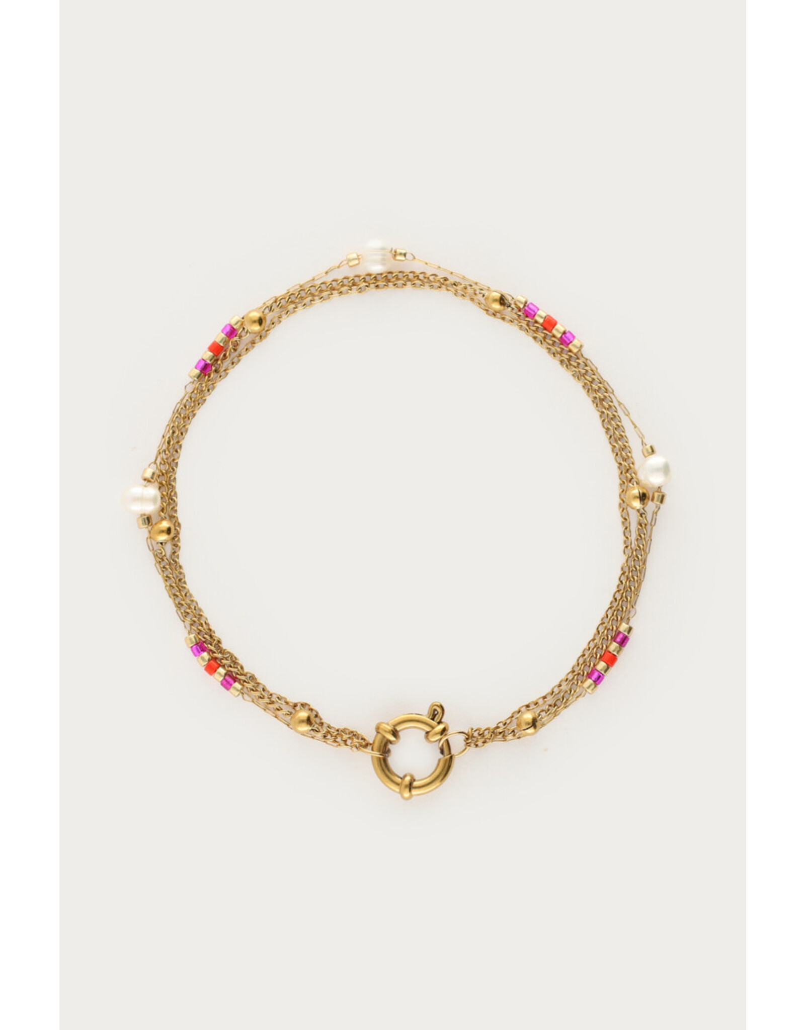 Armband driedubbel parels en kralen