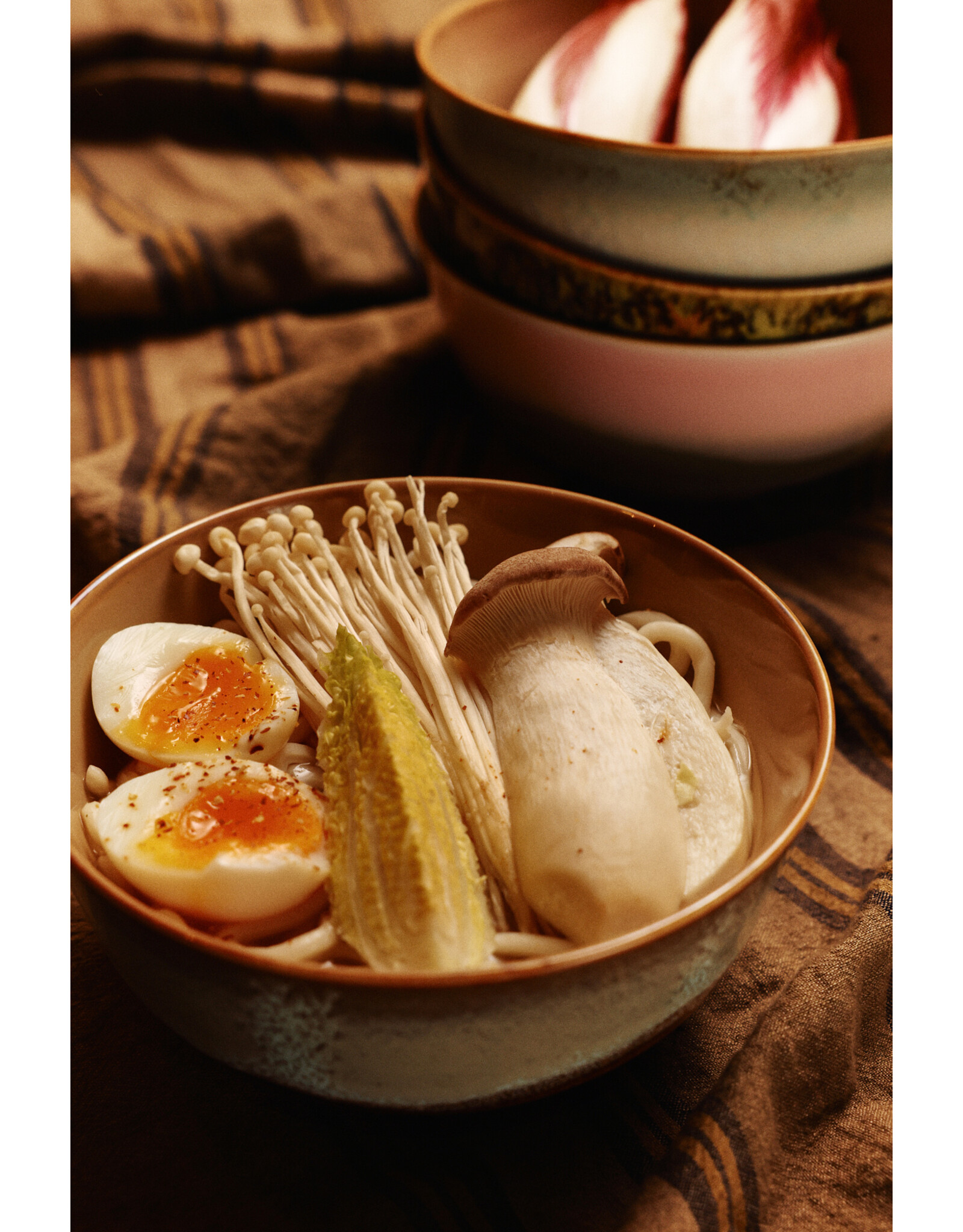 Set 2 ramen bowls Verge