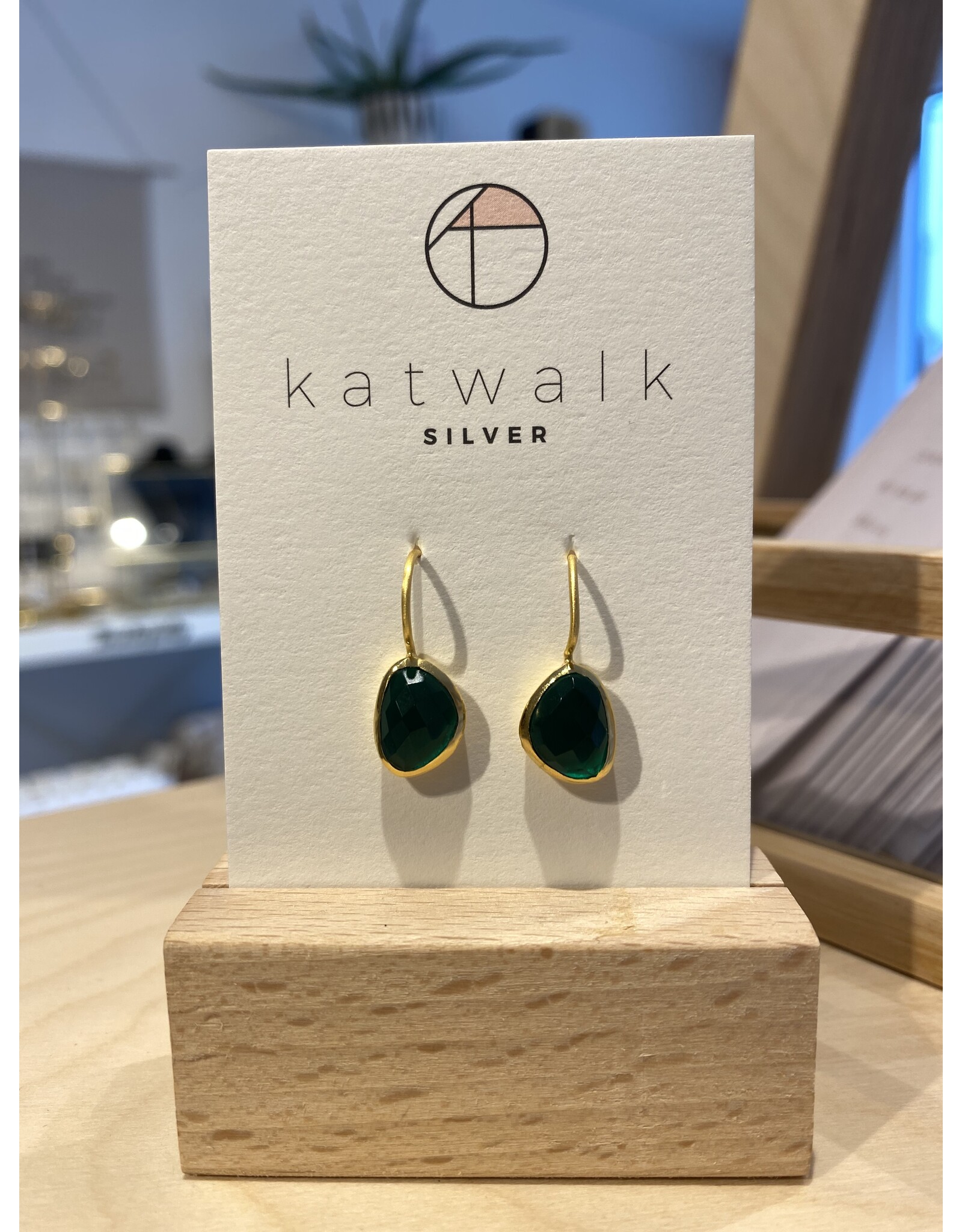 Oorhangers gemstone druppel groen