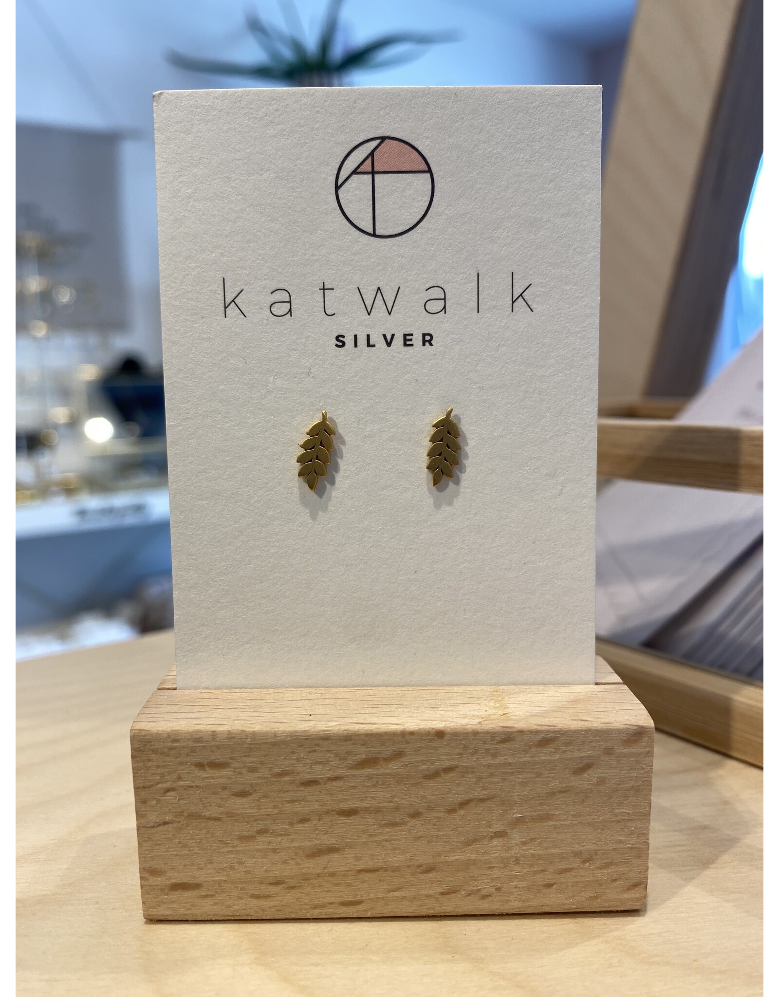Studs blaadjes goud