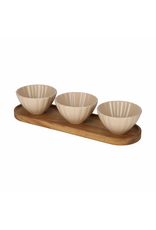 Dienblad met schaaltjes schelp