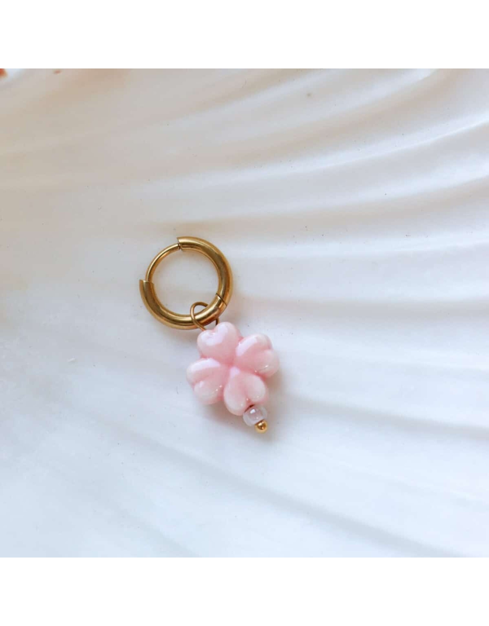 Oorring enkel Clover pink