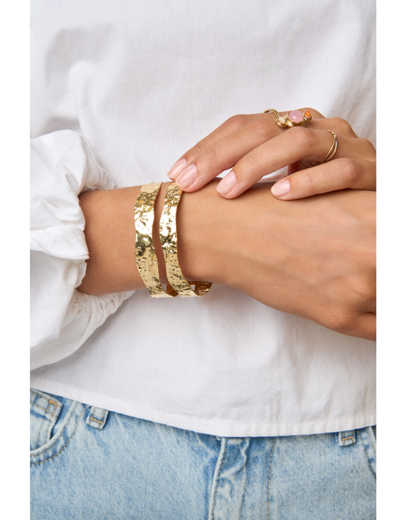 Bangle dubbel gehamerd