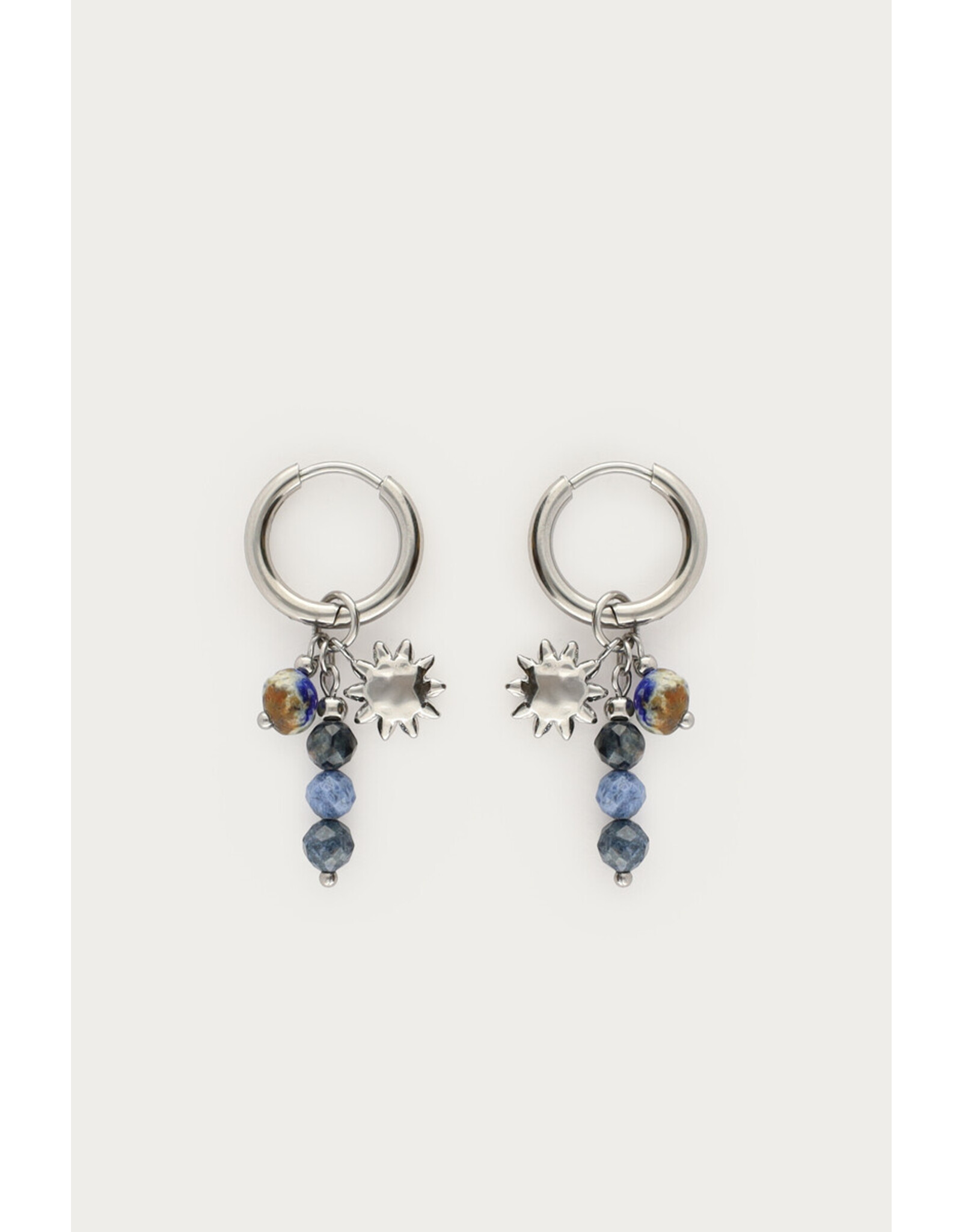 Oorringen zon blauwe kralen zilver