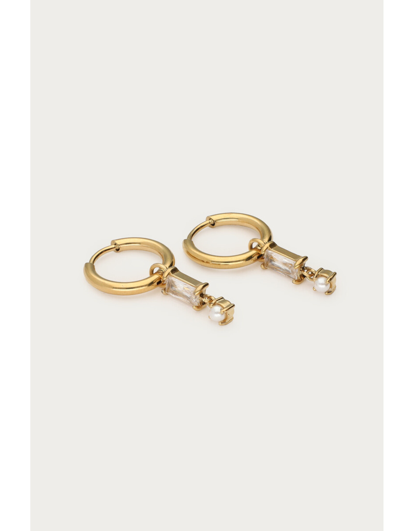 Oorringen strass + pareltje