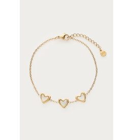 Armband hartjes parelmoer