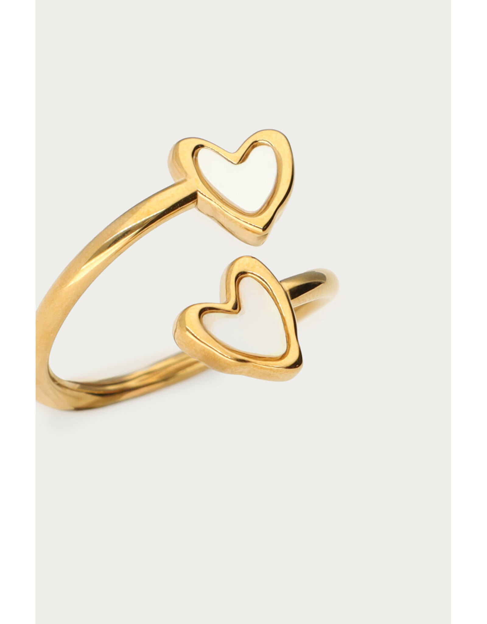 Ring hartjes parelmoer