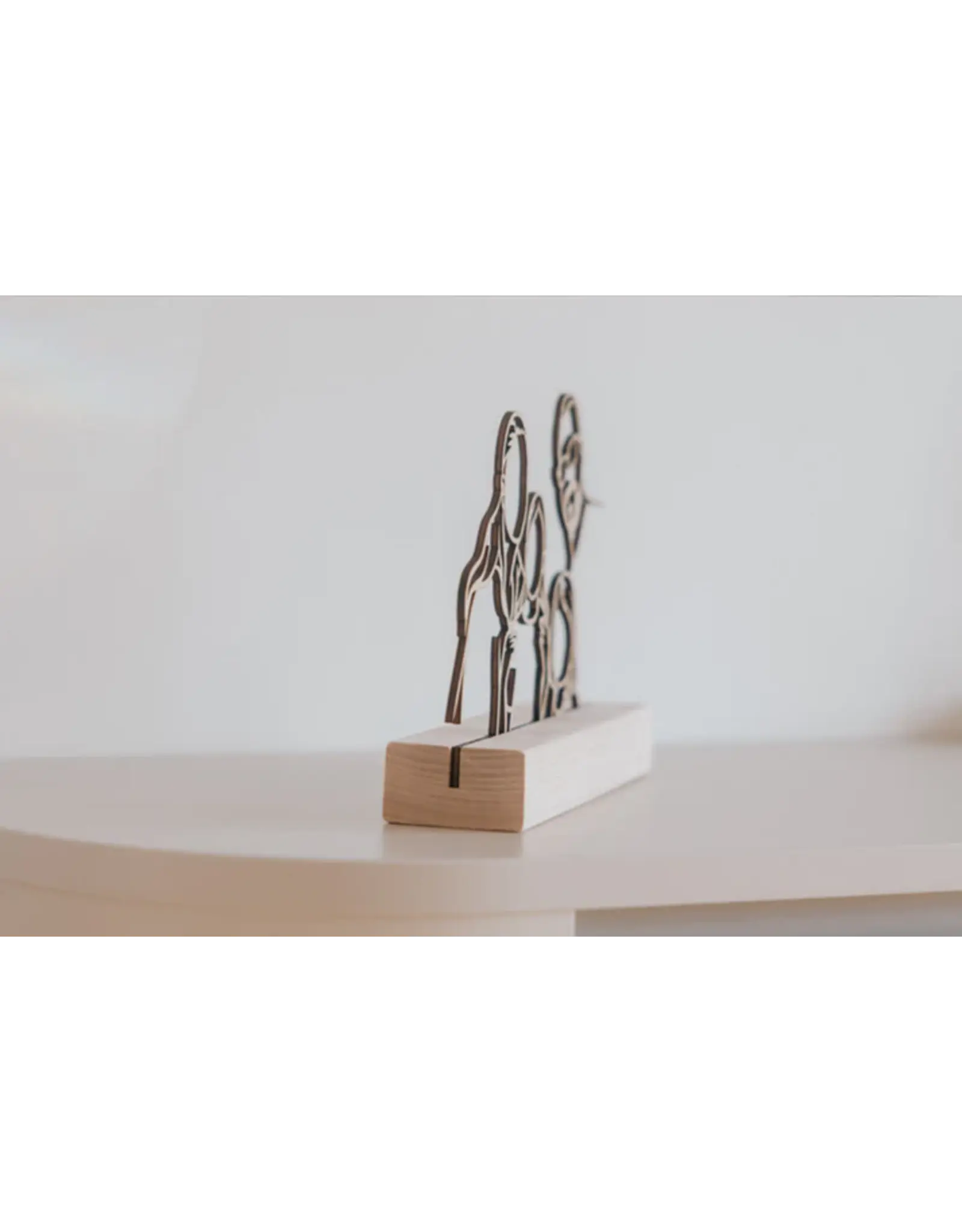 Houten lijnportret S