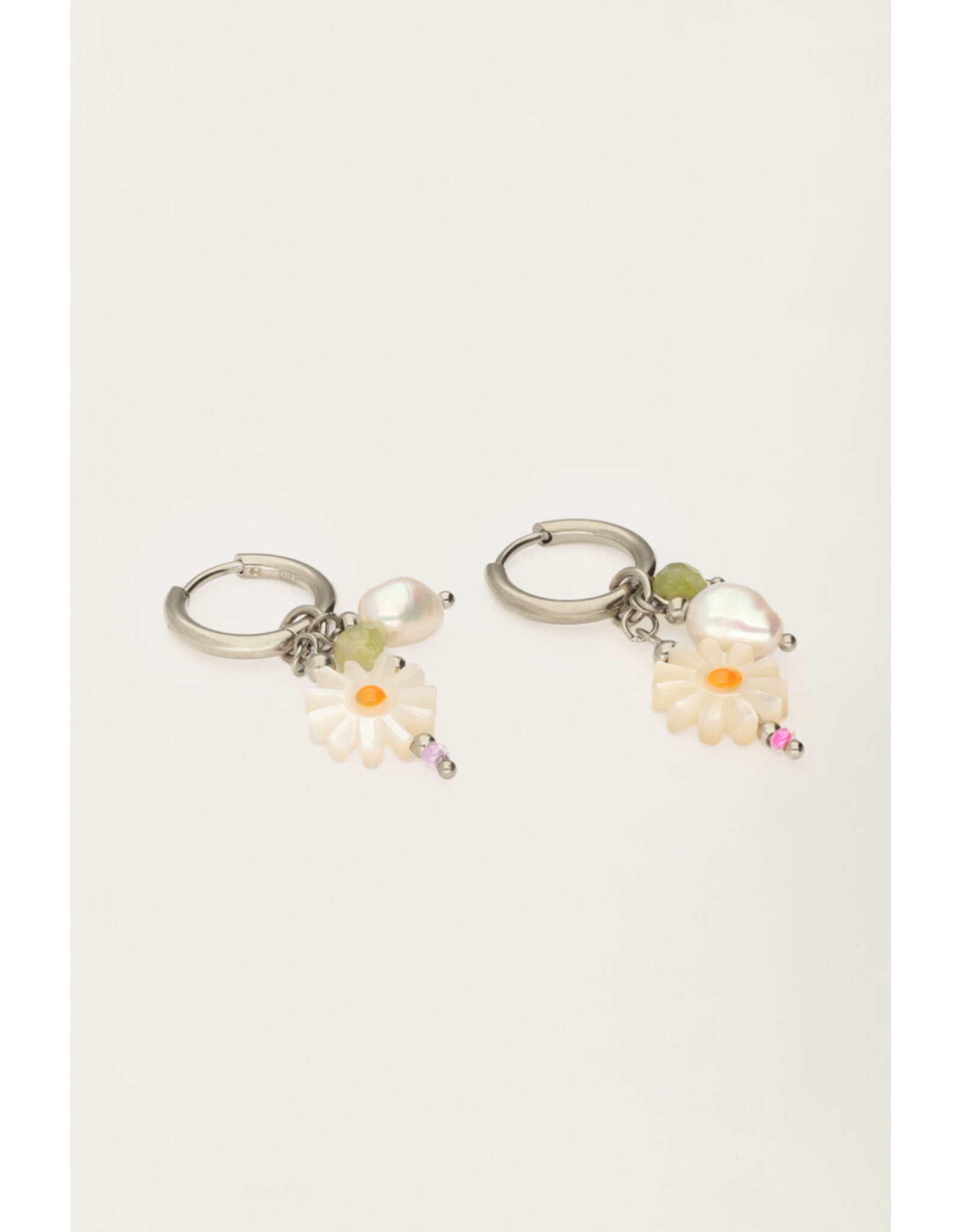 Oorringen bloem zilver