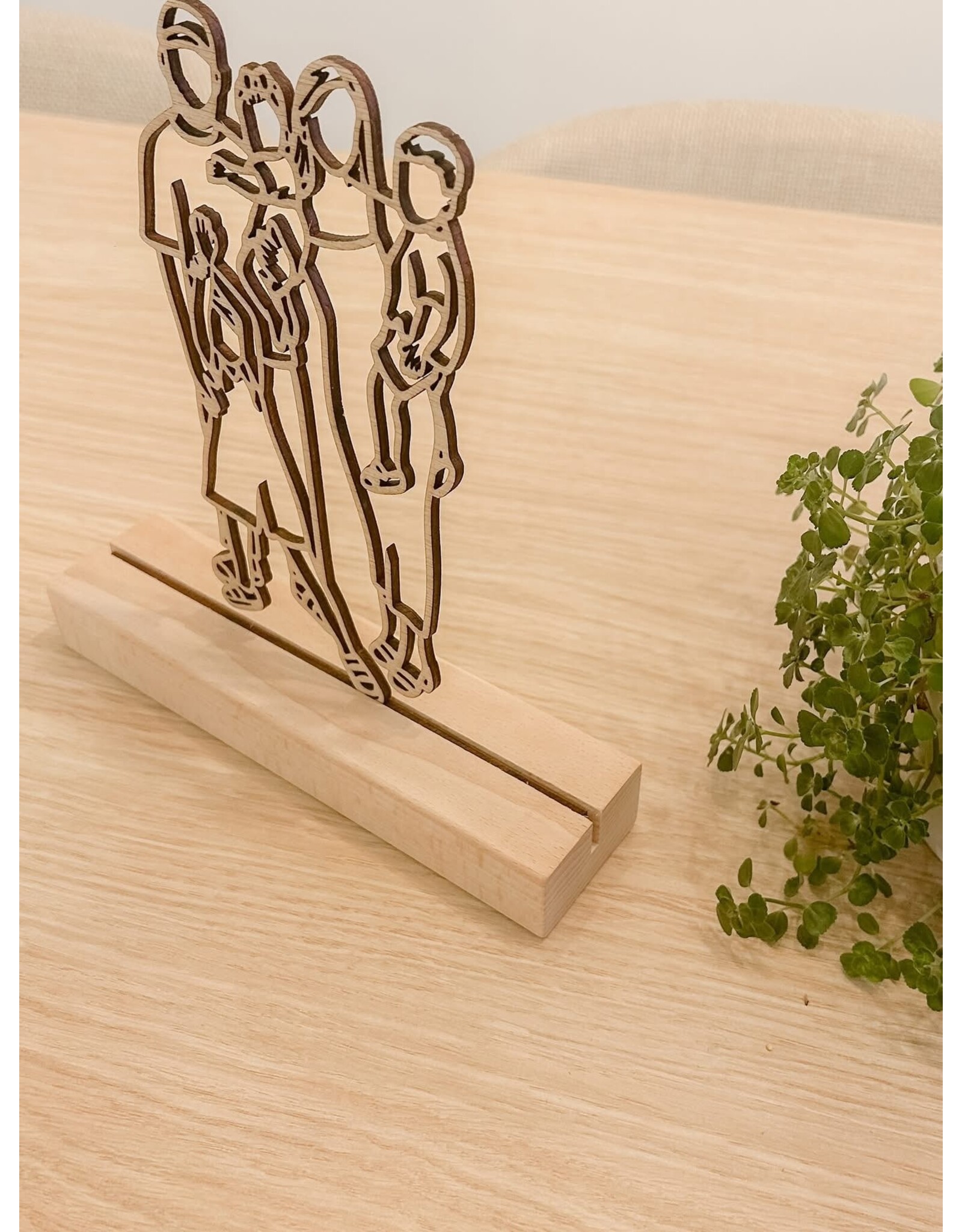 Houten lijnportret S