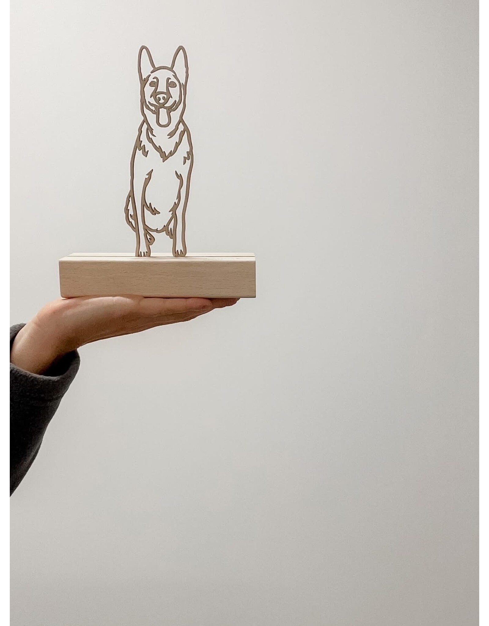 Houten lijnportret S