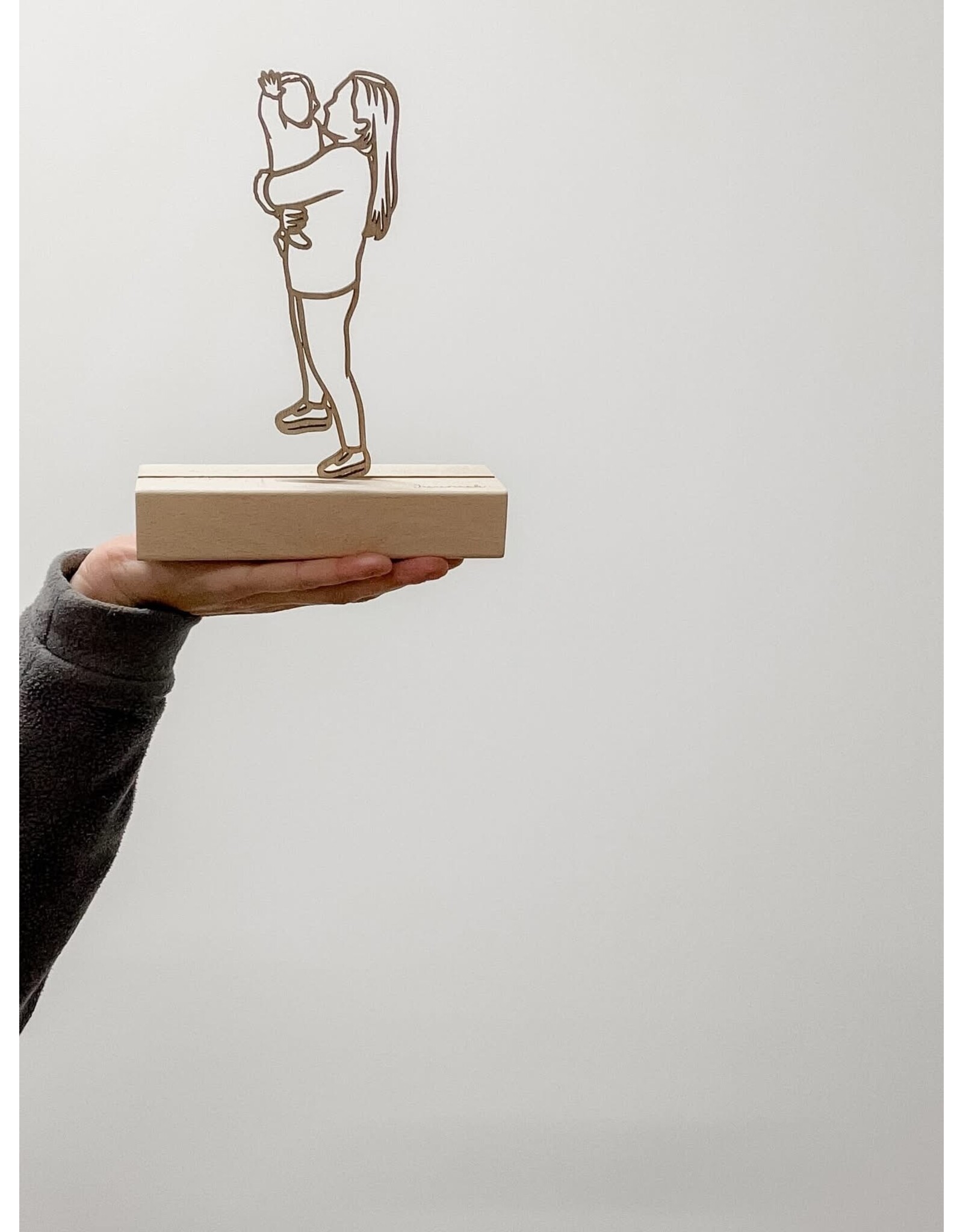 Houten lijnportret S