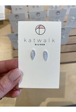 Oorstekers blad parel zilver