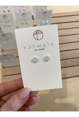 Oorstekers anemoon zilver