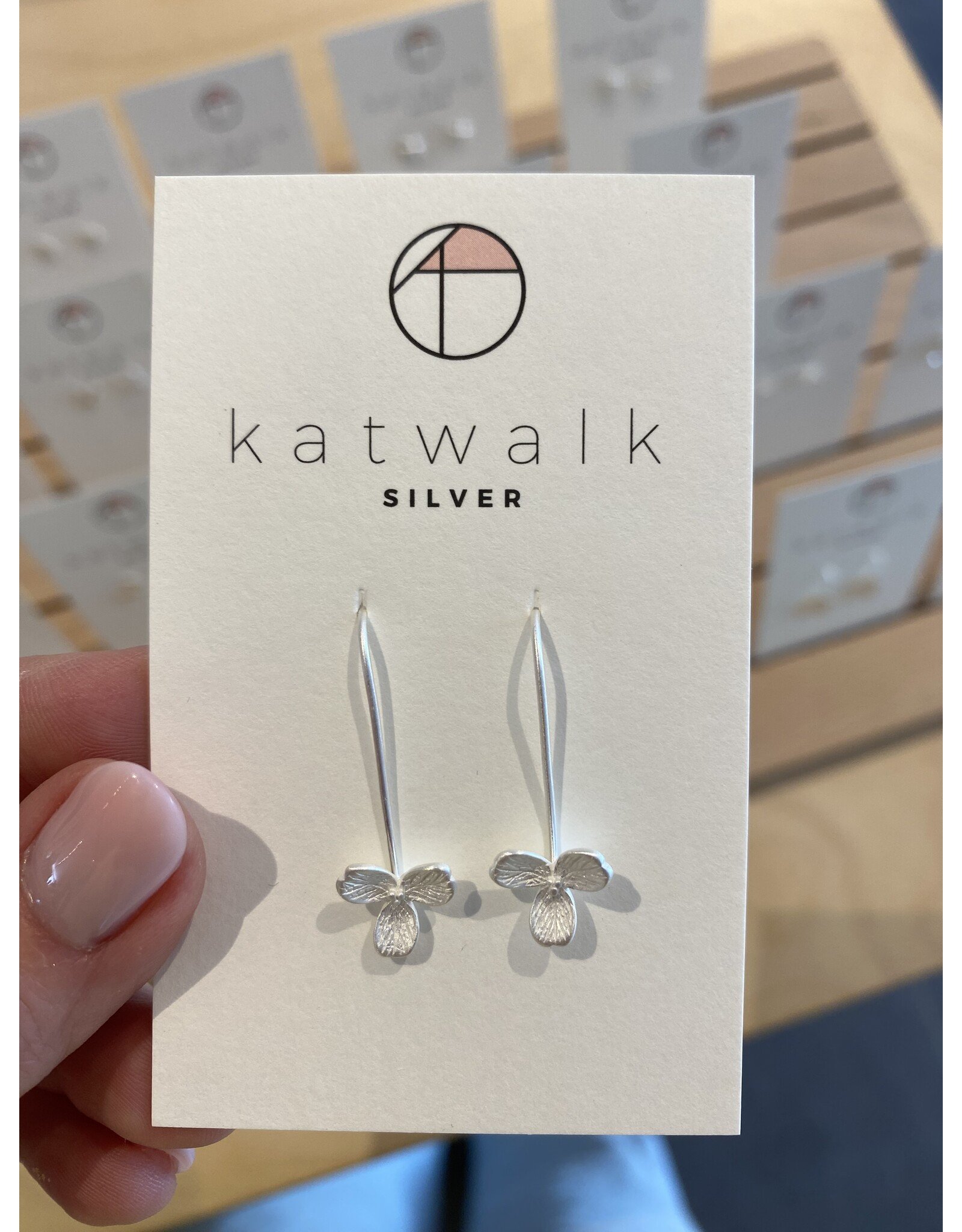 Oorhangers bloem zilver